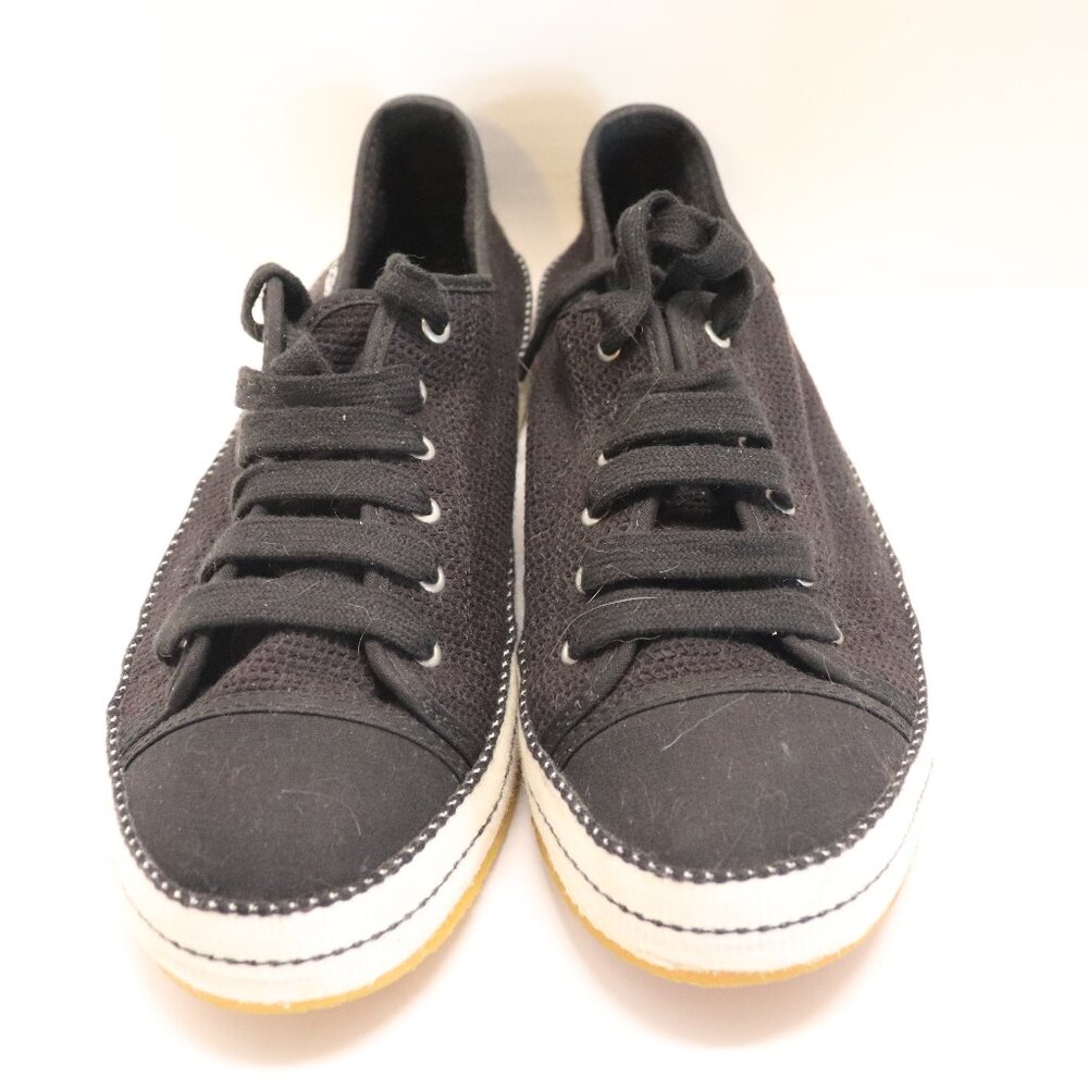 UGG Women's Walking Shoes Size 10 Black with White Trim S/N 1020094